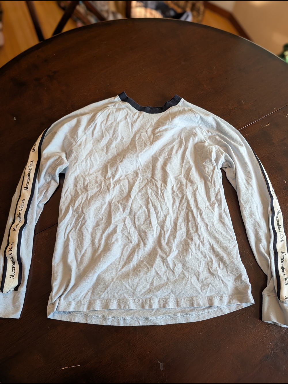 Abercrombie & Fitch Light Blue Long-Sleeve Crew Shirt